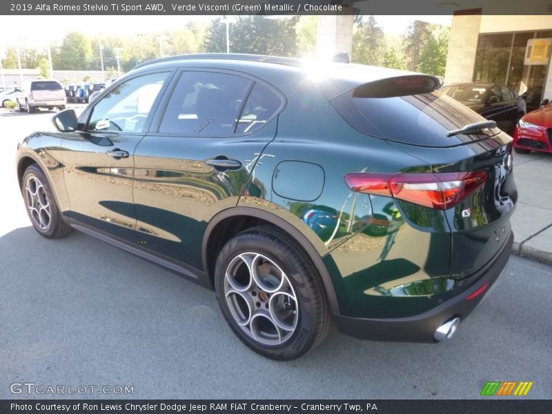 Verde Visconti (Green) Metallic / Chocolate 2019 Alfa Romeo Stelvio Ti Sport AWD