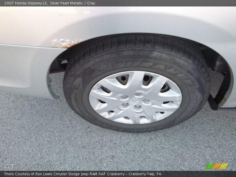 Silver Pearl Metallic / Gray 2007 Honda Odyssey LX