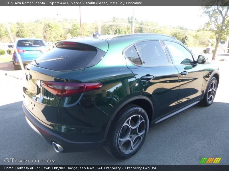 Verde Visconti (Green) Metallic / Chocolate 2019 Alfa Romeo Stelvio Ti Sport AWD