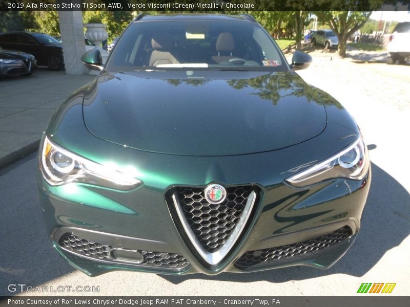 Verde Visconti (Green) Metallic / Chocolate 2019 Alfa Romeo Stelvio Ti Sport AWD