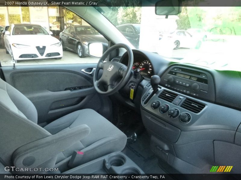 Silver Pearl Metallic / Gray 2007 Honda Odyssey LX
