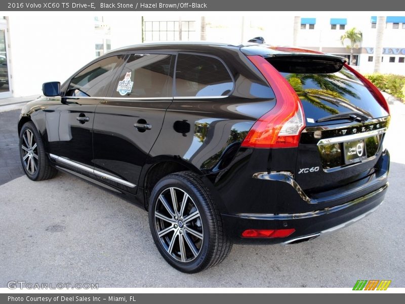 Black Stone / Hazel Brown/Off-Black 2016 Volvo XC60 T5 Drive-E