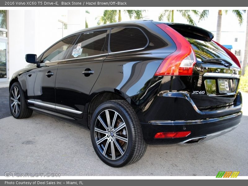 Black Stone / Hazel Brown/Off-Black 2016 Volvo XC60 T5 Drive-E