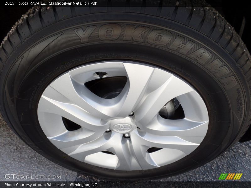 Classic Silver Metallic / Ash 2015 Toyota RAV4 LE