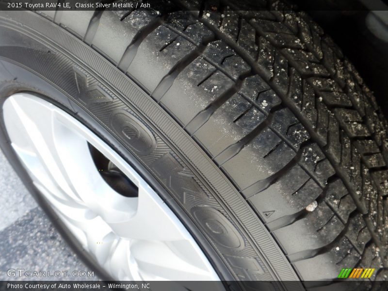 Classic Silver Metallic / Ash 2015 Toyota RAV4 LE