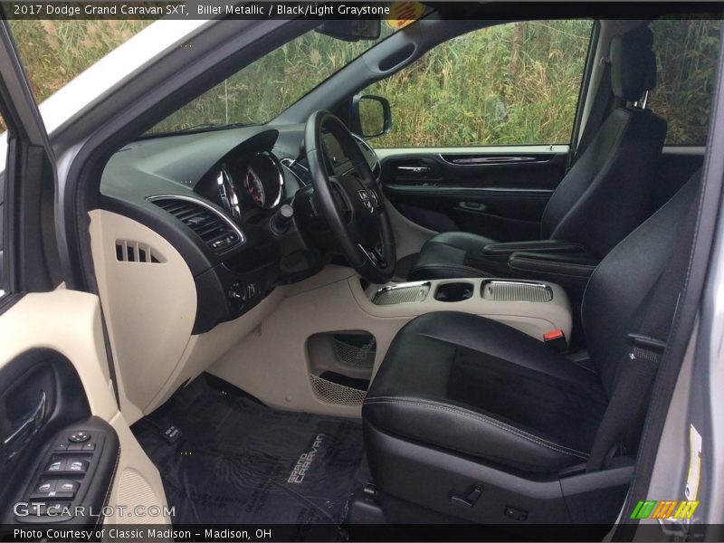 Billet Metallic / Black/Light Graystone 2017 Dodge Grand Caravan SXT