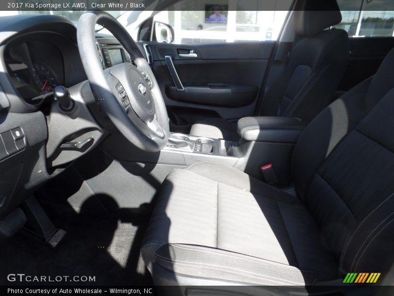 Clear White / Black 2017 Kia Sportage LX AWD