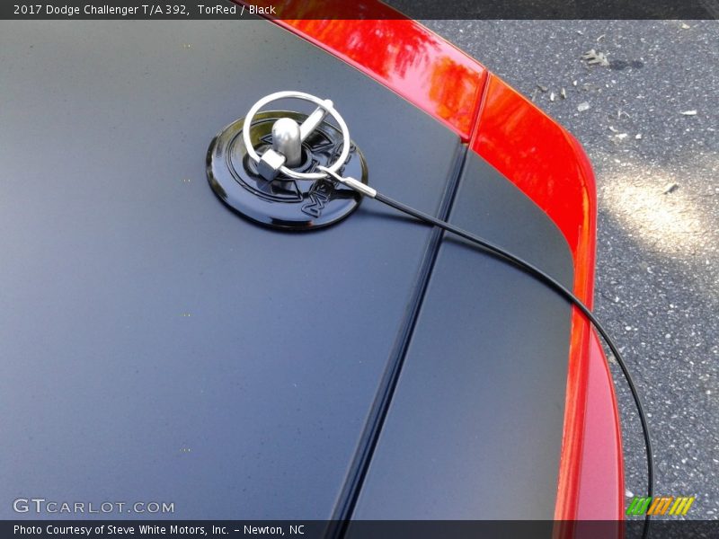 TorRed / Black 2017 Dodge Challenger T/A 392