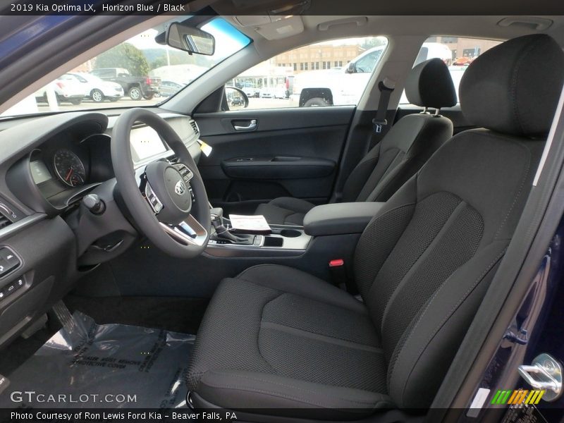 Front Seat of 2019 Optima LX