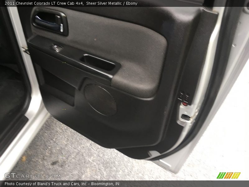 Sheer Silver Metallic / Ebony 2011 Chevrolet Colorado LT Crew Cab 4x4
