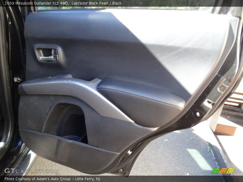 Labrador Black Pearl / Black 2009 Mitsubishi Outlander XLS 4WD