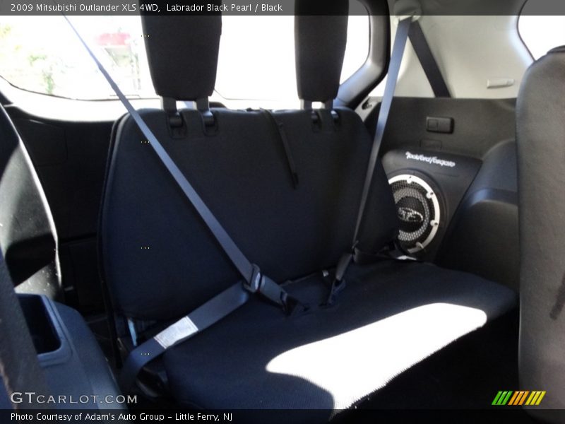 Labrador Black Pearl / Black 2009 Mitsubishi Outlander XLS 4WD