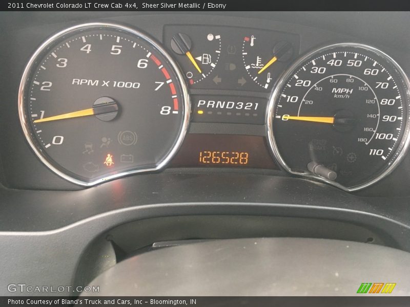 Sheer Silver Metallic / Ebony 2011 Chevrolet Colorado LT Crew Cab 4x4