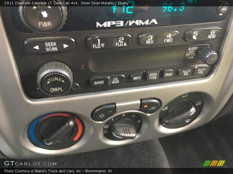 Sheer Silver Metallic / Ebony 2011 Chevrolet Colorado LT Crew Cab 4x4