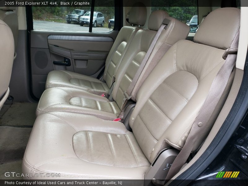 Black / Graphite 2005 Ford Explorer XLT 4x4