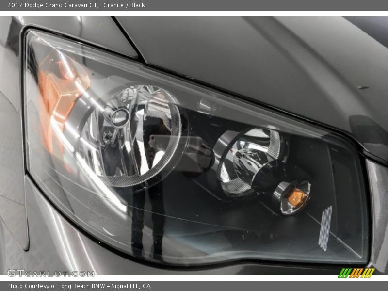 Granite / Black 2017 Dodge Grand Caravan GT