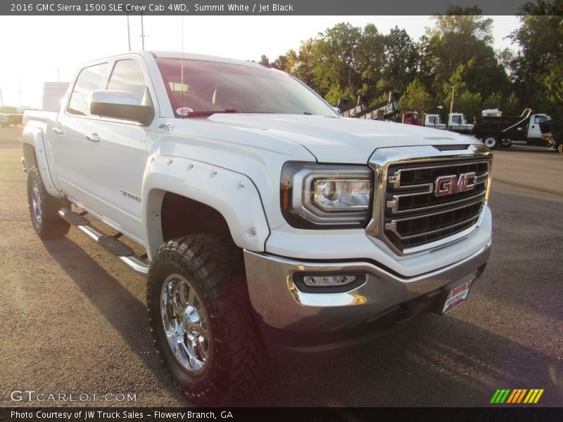 Summit White / Jet Black 2016 GMC Sierra 1500 SLE Crew Cab 4WD