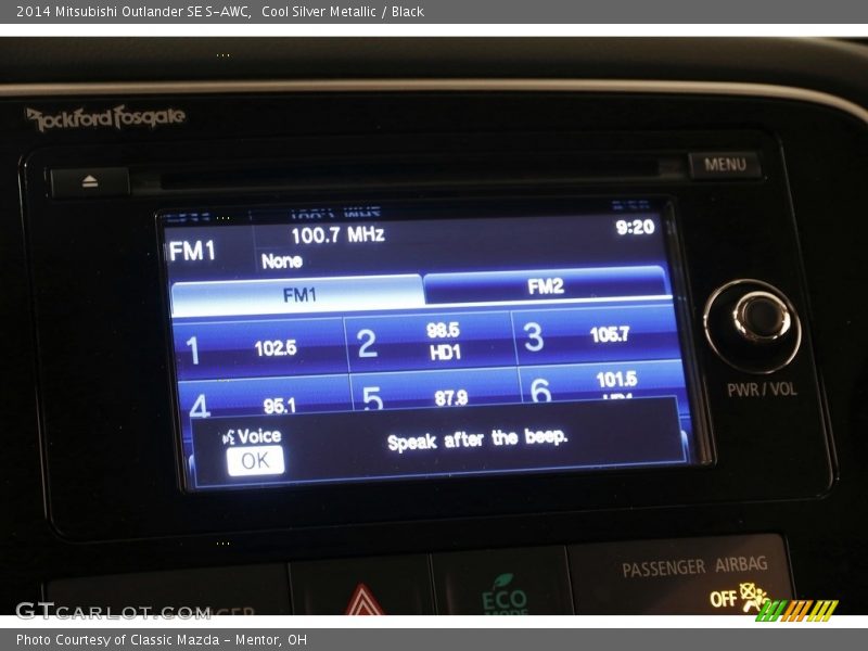 Cool Silver Metallic / Black 2014 Mitsubishi Outlander SE S-AWC