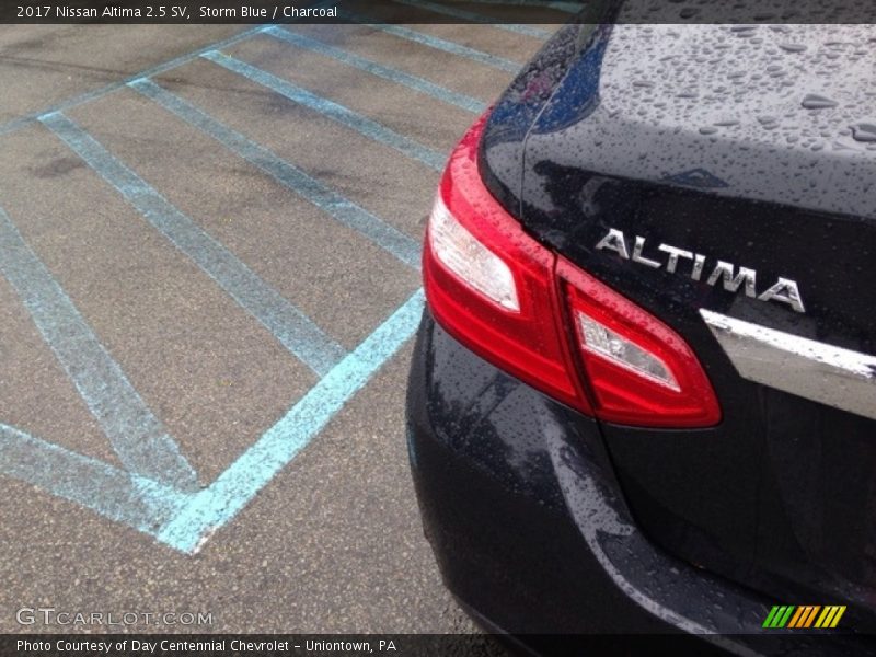 Storm Blue / Charcoal 2017 Nissan Altima 2.5 SV