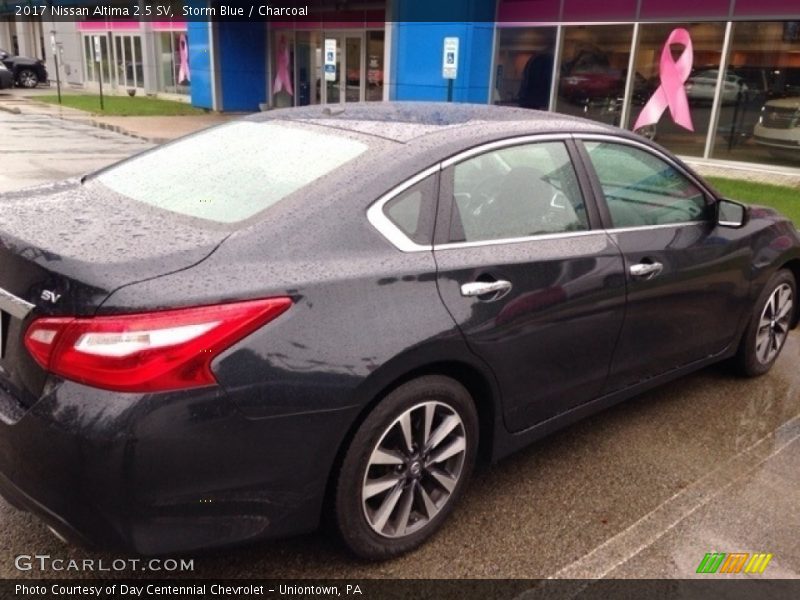 Storm Blue / Charcoal 2017 Nissan Altima 2.5 SV