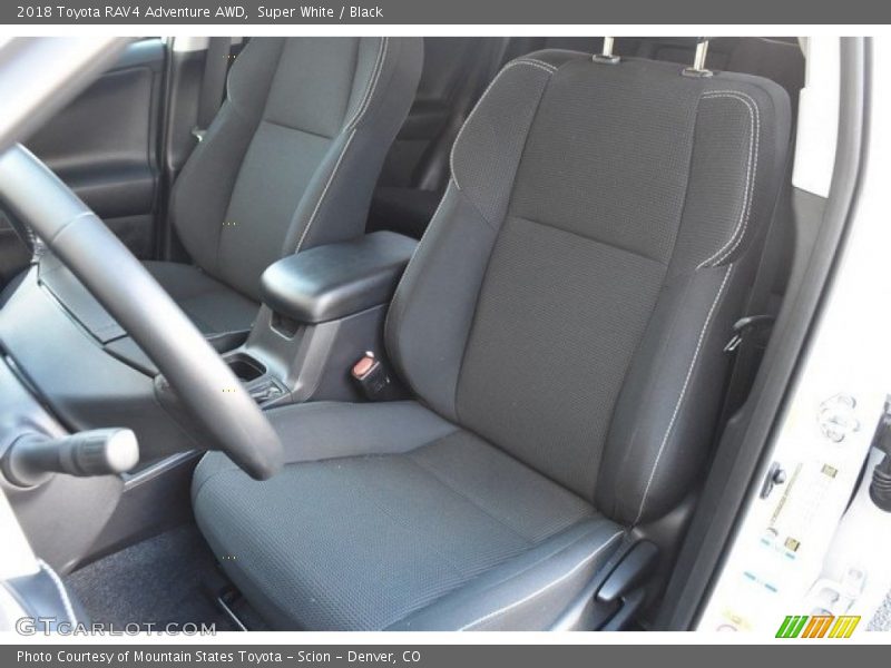 Super White / Black 2018 Toyota RAV4 Adventure AWD