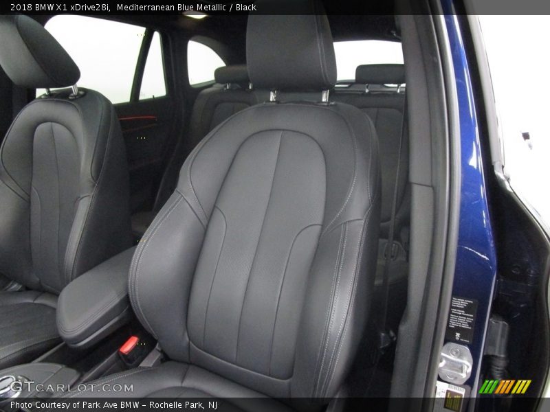 Mediterranean Blue Metallic / Black 2018 BMW X1 xDrive28i
