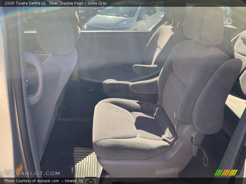 Silver Shadow Pearl / Stone Gray 2006 Toyota Sienna LE