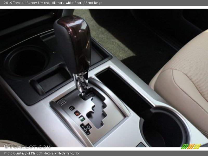  2019 4Runner Limited 5 Speed ECT-i Automatic Shifter