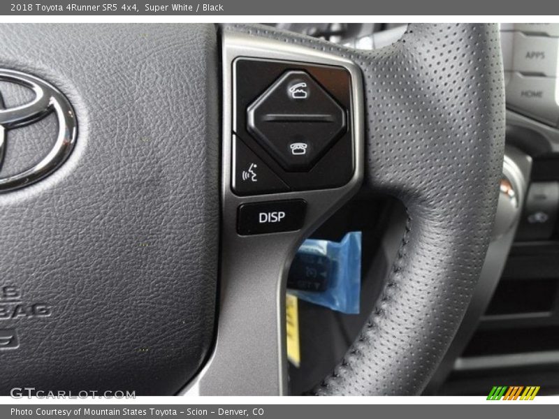 Super White / Black 2018 Toyota 4Runner SR5 4x4