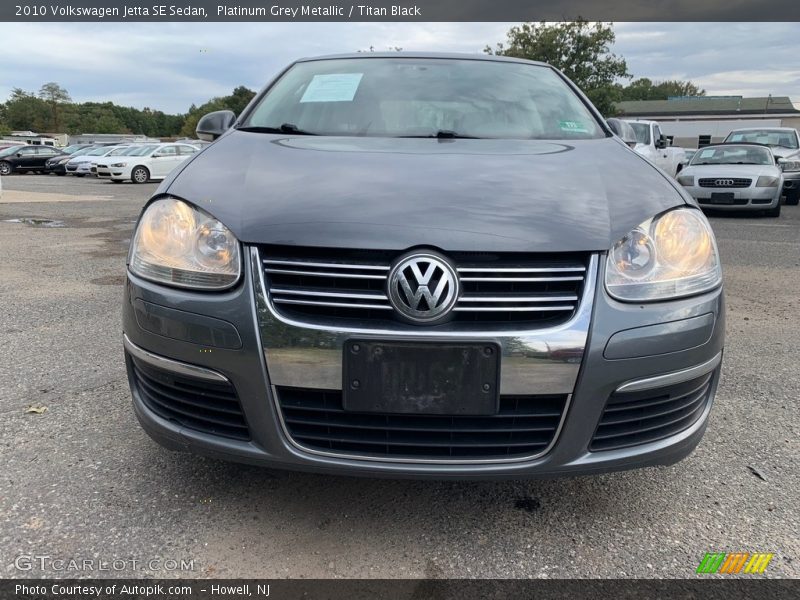 Platinum Grey Metallic / Titan Black 2010 Volkswagen Jetta SE Sedan