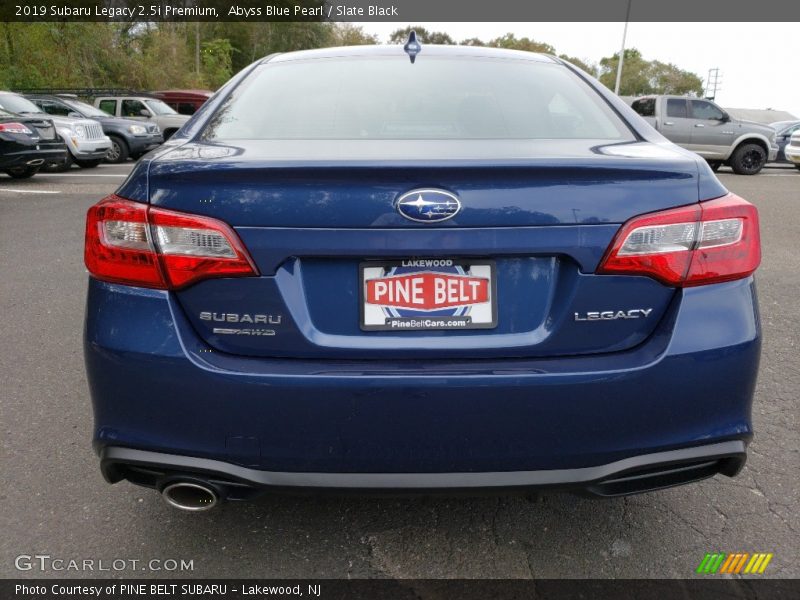 Abyss Blue Pearl / Slate Black 2019 Subaru Legacy 2.5i Premium