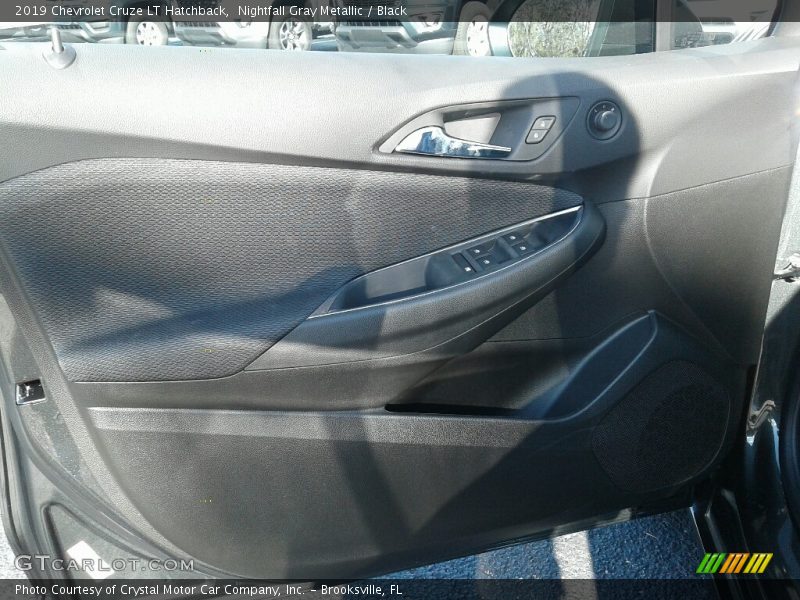 Nightfall Gray Metallic / Black 2019 Chevrolet Cruze LT Hatchback