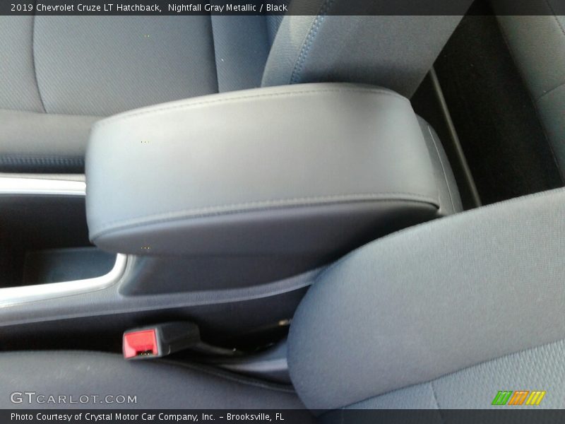 Nightfall Gray Metallic / Black 2019 Chevrolet Cruze LT Hatchback