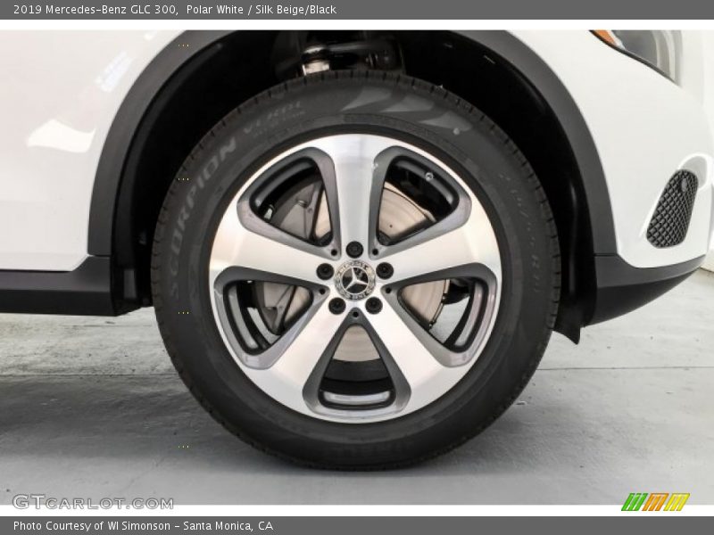 Polar White / Silk Beige/Black 2019 Mercedes-Benz GLC 300