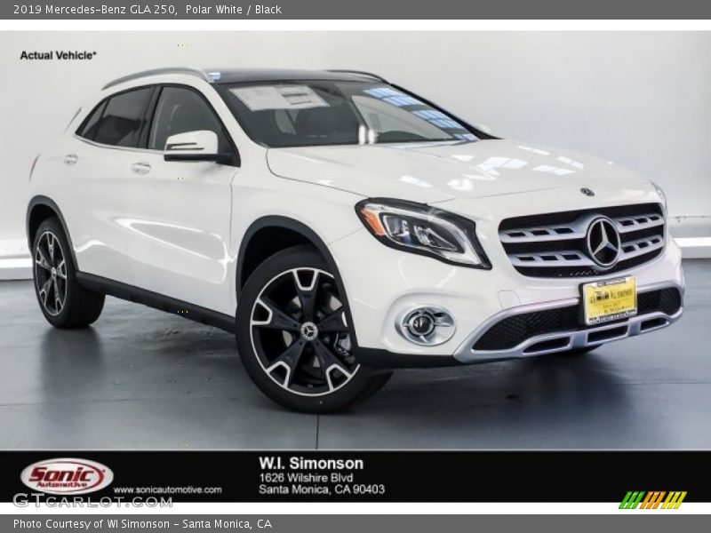 Polar White / Black 2019 Mercedes-Benz GLA 250