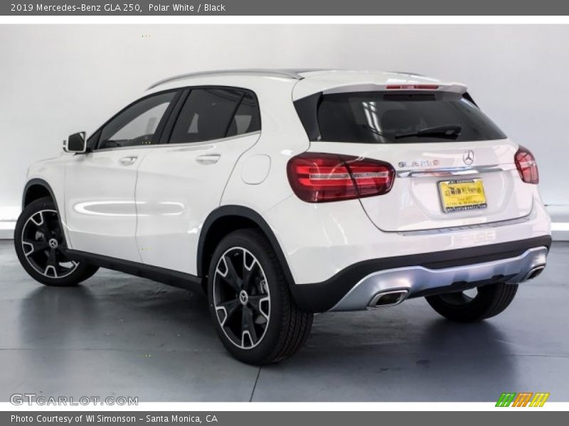 Polar White / Black 2019 Mercedes-Benz GLA 250