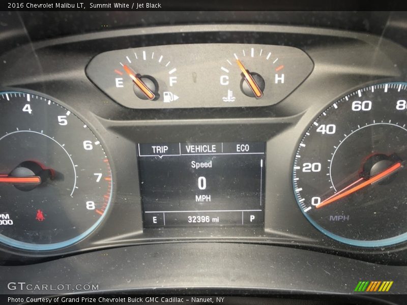 Summit White / Jet Black 2016 Chevrolet Malibu LT