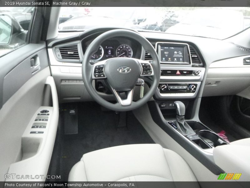 Machine Gray / Gray 2019 Hyundai Sonata SE