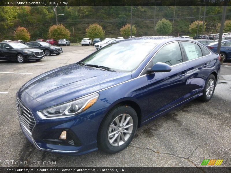 Front 3/4 View of 2019 Sonata SE
