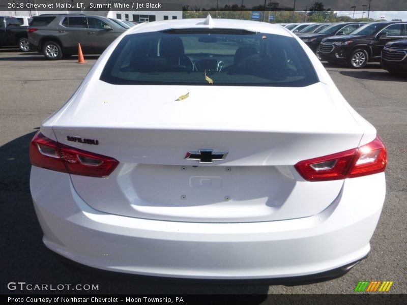 Summit White / Jet Black 2018 Chevrolet Malibu LT