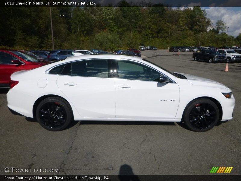Summit White / Jet Black 2018 Chevrolet Malibu LT