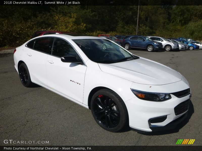 Summit White / Jet Black 2018 Chevrolet Malibu LT