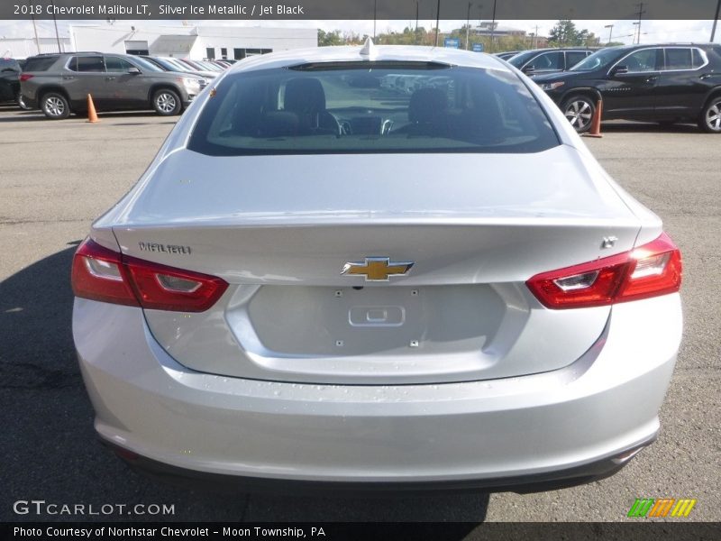 Silver Ice Metallic / Jet Black 2018 Chevrolet Malibu LT