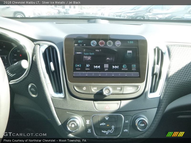 Silver Ice Metallic / Jet Black 2018 Chevrolet Malibu LT