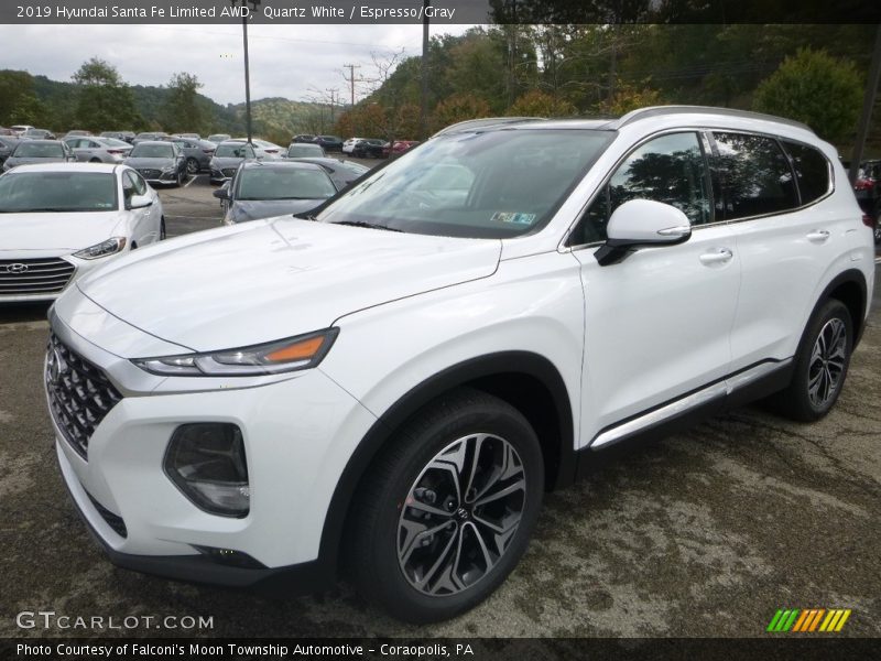 Front 3/4 View of 2019 Santa Fe Limited AWD