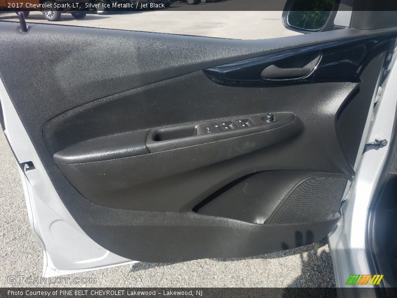 Silver Ice Metallic / Jet Black 2017 Chevrolet Spark LT