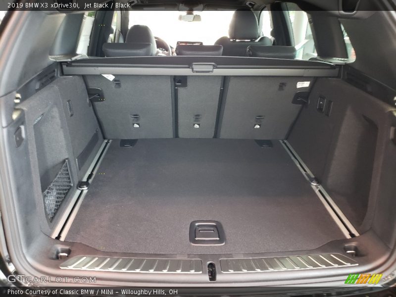  2019 X3 xDrive30i Trunk