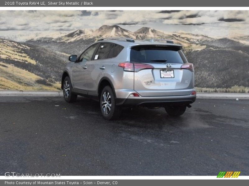 Silver Sky Metallic / Black 2018 Toyota RAV4 LE
