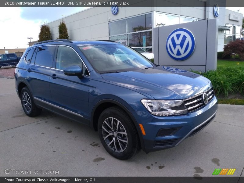 Front 3/4 View of 2018 Tiguan SE 4MOTION