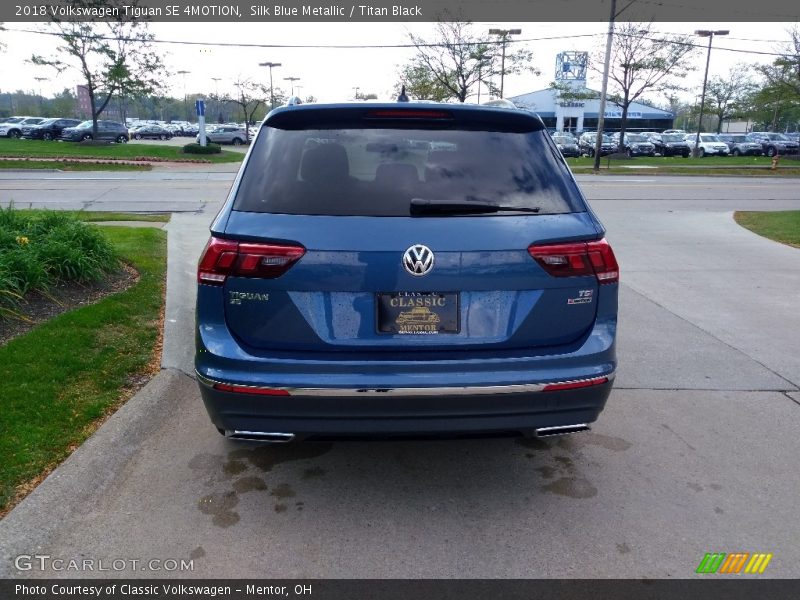 Silk Blue Metallic / Titan Black 2018 Volkswagen Tiguan SE 4MOTION